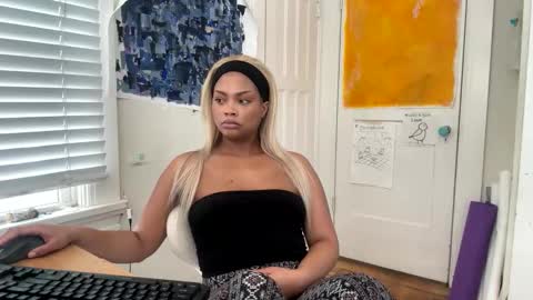 Aria Atelier online show from January 2026 10:12:02 PM