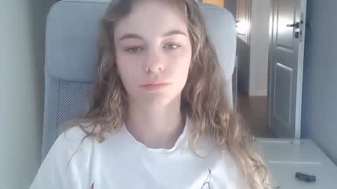 Snapshot of ariacreazy chatting on July 2026 06:19:02 AM AriaCreazy online show from July 2026 06:19:02 AM