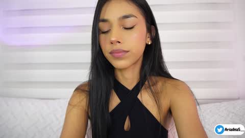 Snapshot of ariadna5 chatting on September 2025 08:20:02 AM ARIADNA online show from September 2025 08:20:02 AM