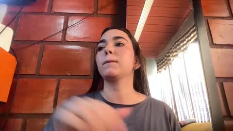 Jess online show from October 2025 09:35:02 PM