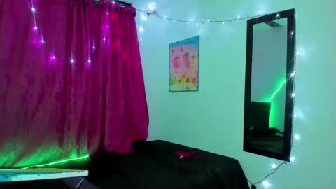 Snapshot of ariadna_4 chatting on March 2025 08:04:02 AM ariadna_4 online show from March 2025 08:04:02 AM