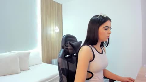 A R I A D N A online show from February 2026 07:36:02 PM