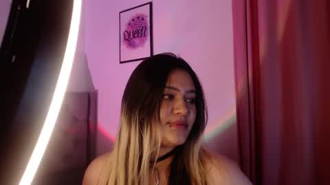 Snapshot of ariadna_martin chatting on December 2024 05:04:02 AM Ari online show from December 2024 05:04:02 AM