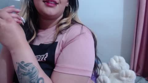 Snapshot of ariadna_martin chatting on February 2025 05:10:02 AM Ari online show from February 2025 05:10:02 AM