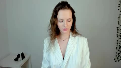 Ariadna online show from February 2026 10:57:02 PM