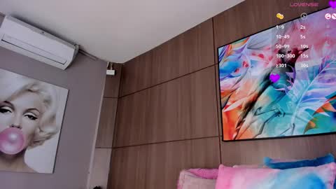 Snapshot of ariafoster chatting on March 2025 10:26:02 AM Aria Foster online show from March 2025 10:26:02 AM