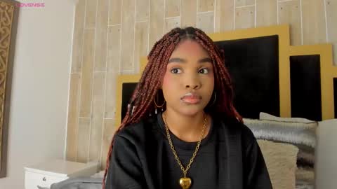 Snapshot of ariafoster chatting on October 2025 12:11:02 AM Aria Foster online show from October 2025 12:11:02 AM