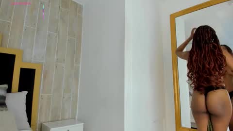 Snapshot of ariafoster chatting on October 2025 12:12:02 AM Aria Foster online show from October 2025 12:12:02 AM