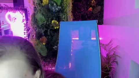 Aria online show from April 2026 08:20:01 AM