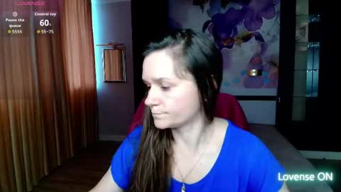 Snapshot of ariagrays chatting on April 2026 11:56:01 AM AriaGray online show from April 2026 11:56:01 AM