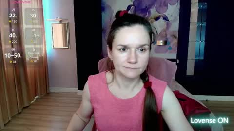 Snapshot of ariagrays chatting on April 2026 11:47:02 AM AriaGray online show from April 2026 11:47:02 AM