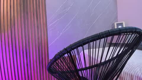 Ariana online show from March 2025 03:49:01 PM