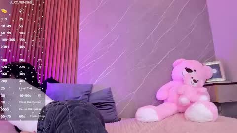 Ariana online show from September 2025 12:38:02 PM