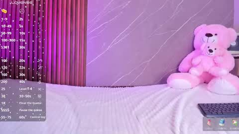 Ariana online show from September 2025 12:28:02 PM