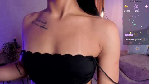 Ariana online show from December 2025 09:22:01 PM