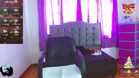 Snapshot of ariana_lopez22 chatting on December 2024 03:21:02 PM Ariana online show from December 2024 03:21:02 PM