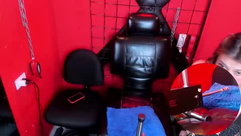 Snapshot of ariana_n_cherry chatting on December 2025 07:53:02 PM Adriana online show from December 2025 07:53:02 PM