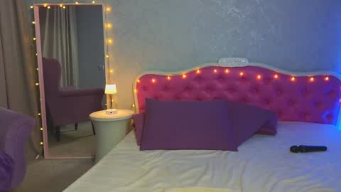 Snapshot of ariana_petite chatting on January 2025 04:54:01 AM Ariana online show from January 2025 04:54:01 AM