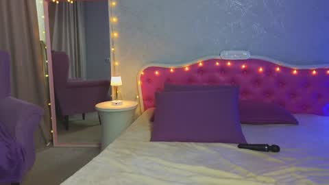 Snapshot of ariana_petite chatting on January 2025 05:58:01 AM Ariana online show from January 2025 05:58:01 AM