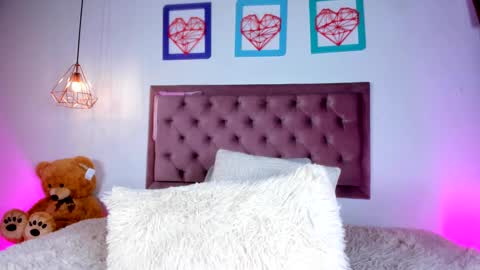 Susan online show from March 2025 12:27:02 AM