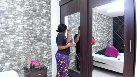 Ariana online show from December 2024 12:34:02 PM