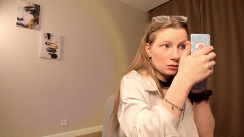 Alice online show from March 2026 07:42:01 PM