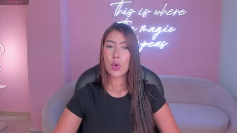 Ariana Dumont online show from July 2026 11:16:02 AM