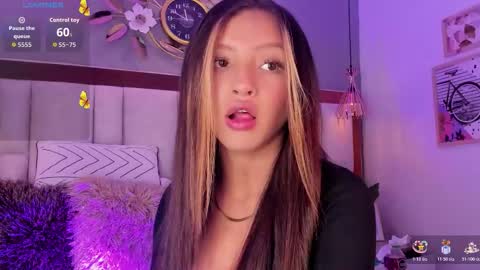 Ariana online show from November 2025 04:49:01 PM