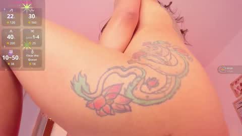 Ariana online show from November 2025 05:13:02 PM