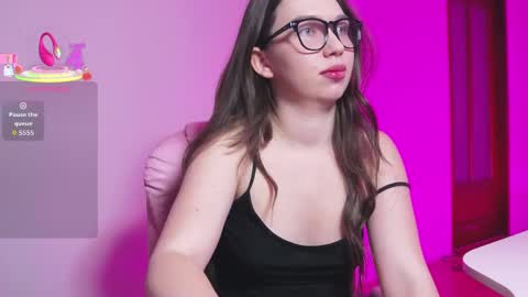 Snapshot of arianahot777 chatting on April 2026 08:10:01 PM arianahot777 online show from April 2026 08:10:01 PM