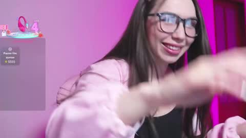 Snapshot of arianahot777 chatting on April 2026 09:28:02 PM arianahot777 online show from April 2026 09:28:02 PM