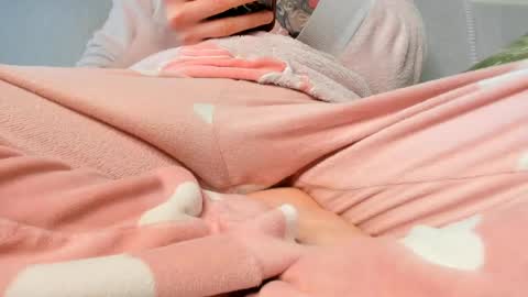 Snapshot of arianaonfire chatting on March 2026 04:13:01 PM Ariana Steven online show from March 2026 04:13:01 PM