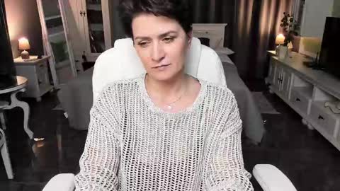 Ana online show from March 2025 04:25:01 PM