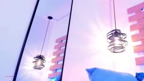 Ari  online show from October 2025 02:36:02 PM