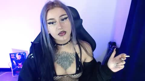 Snapshot of arianauwu666 chatting on March 2026 11:46:01 PM help me 100 hands up my OF is Free online show from March 2026 11:46:01 PM