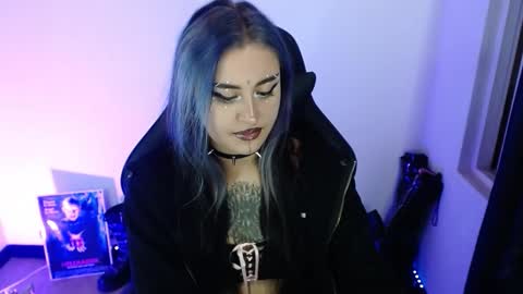 Snapshot of arianauwu666 chatting on March 2026 10:37:02 PM help me 100 hands up my OF is Free online show from March 2026 10:37:02 PM