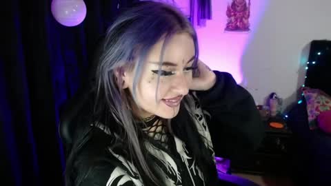 Snapshot of arianauwu666 chatting on June 2026 11:43:01 PM help me 100 hands up my OF is Free online show from June 2026 11:43:01 PM