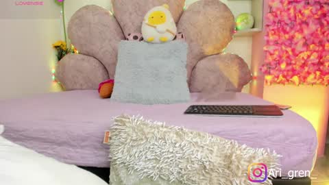 Arianna online show from January 2025 08:27:02 AM