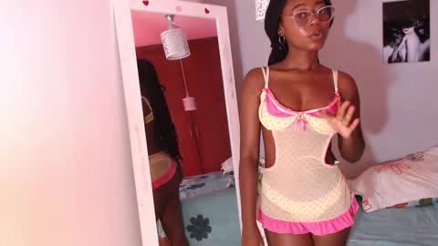 Snapshot of arianna_rossi11 chatting on March 2026 01:38:01 PM arianna rossi online show from March 2026 01:38:01 PM