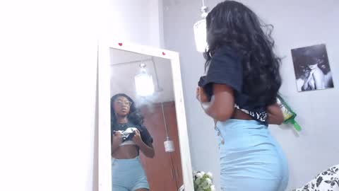 Snapshot of arianna_rossi11 chatting on March 2026 01:06:01 PM arianna rossi online show from March 2026 01:06:01 PM