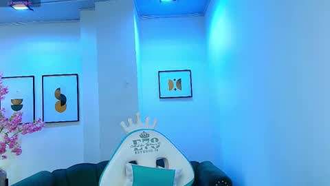 arianna_sweeet online show from October 2025 03:10:02 AM