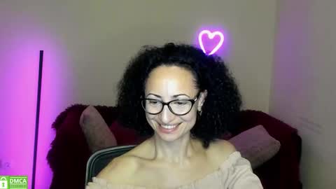 Arianna online show from September 2025 06:44:01 PM