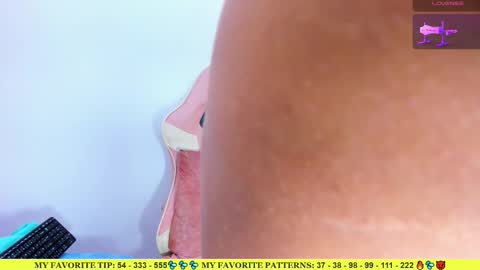 Arianna online show from March 2026 07:53:01 PM