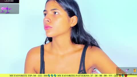 Snapshot of ariannalewis1 chatting on April 2026 07:22:02 PM Arianna online show from April 2026 07:22:02 PM