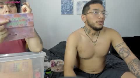 ariannawil online show from December 2025 01:32:01 AM