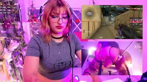 Snapshot of arianova_ chatting on April 2026 01:37:02 PM Aria online show from April 2026 01:37:02 PM