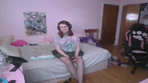 Ariathebrat online show from April 2026 09:27:01 PM