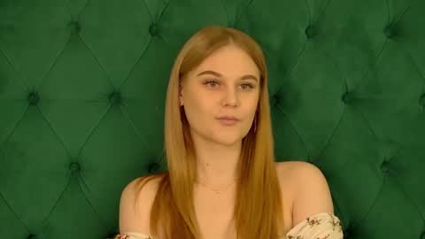 Snapshot of ariawell chatting on November 2025 06:13:01 AM Aria online show from November 2025 06:13:01 AM