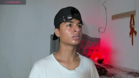 Snapshot of ariel_adan chatting on April 2026 10:01:01 PM ariel_adan online show from April 2026 10:01:01 PM