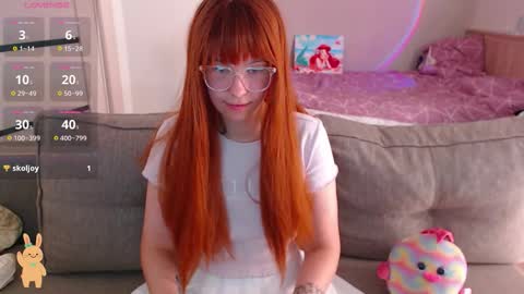 Ariel Donovan online show from September 2025 01:33:02 PM